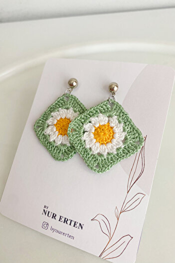 By Nur Erten El Yapımı Çiçek Motifli Örgü Küpe | Daisy Granny Square Tasarım
