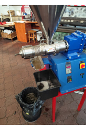 Jobs ahead group Cold Press Oil Press, Sunflower