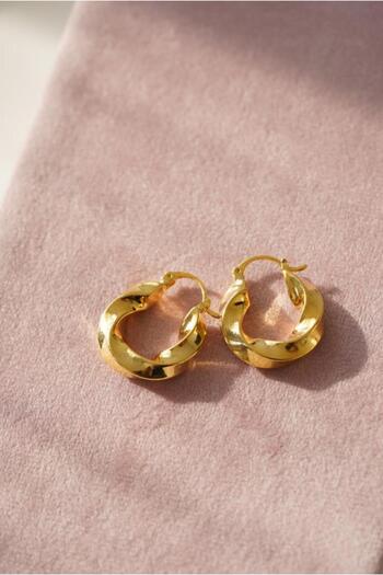 AŞIK ACCESSORIES Curved Hoop Earrings