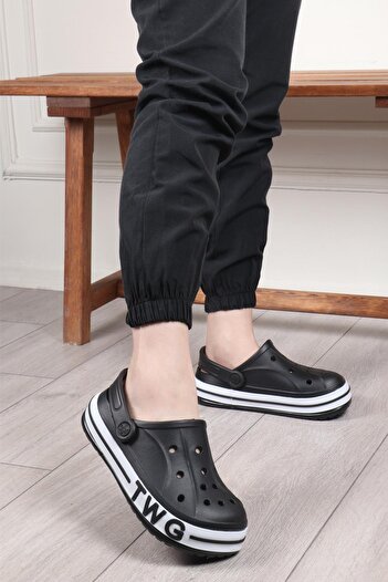 WALKWAY Twg-216 g Black Unisex Slippers