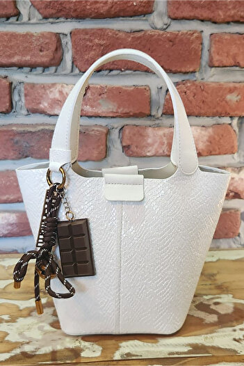 HNB Women's White Mini Bucket Bag
