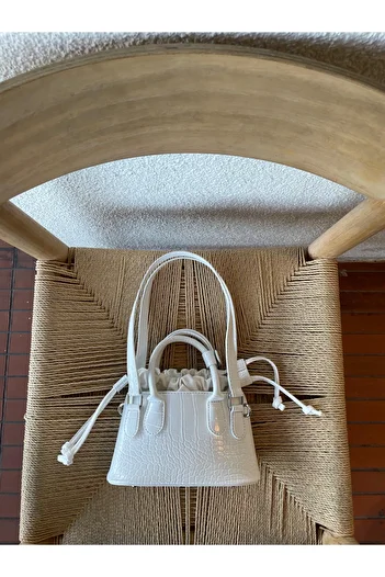 Senza Vedere Kai Crossbody Bag