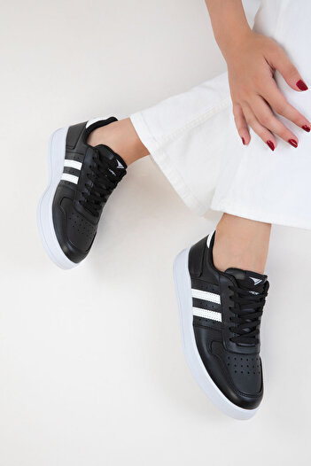 SOHO Black-White Women's Sneaker 20772
