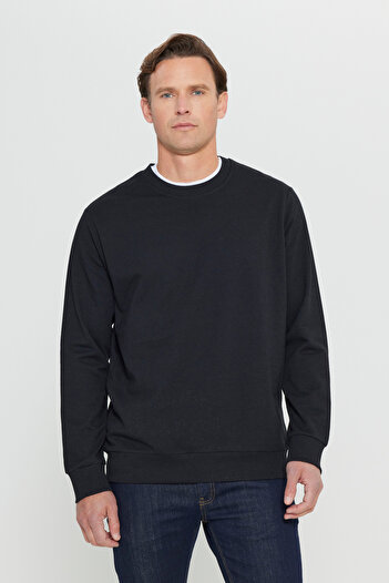 AC&Co / Altınyıldız Classics Erkek Siyah Standart Fit Normal Kesim 2 İplik Pamuklu Bisiklet Yaka Sweatshirt