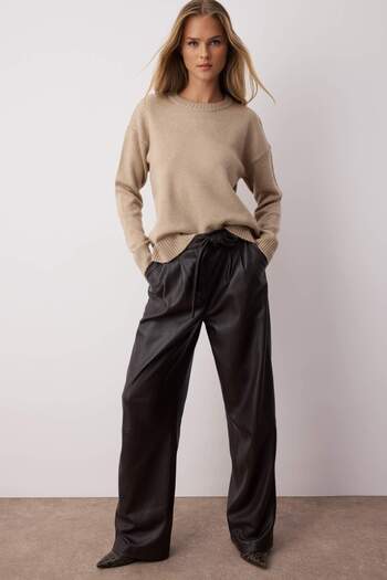 Trendyol Collection Pulover din tricot brodat cu piatră moale de nurcă TWOAW26KZ00009