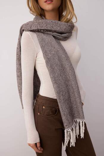 Trendyol Collection Καφέ Γυναικείο Κασκόλ με απαλή υφή TWOAW22AT0039