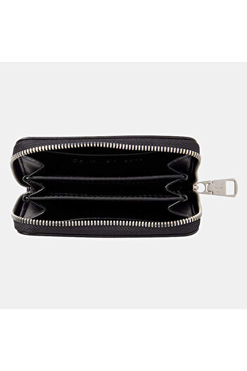 Calvin Klein Women's Wallet K60k607229-0gn