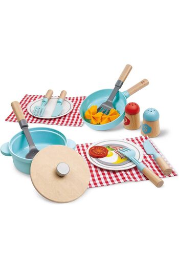 Hape Little Chef Cooking & Serve Play Set E3208