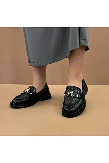 Craftique Black Matte Round Buckle Detailed Women's Office School Daily Use Quality Moccasin Loafer Shoes