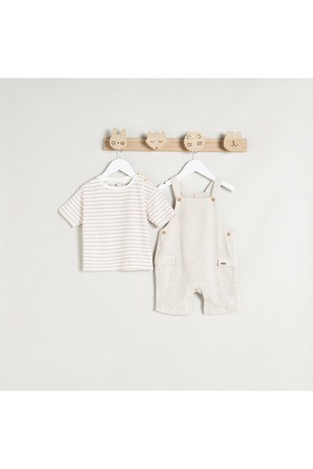 giggles Solid Dungaree and Striped T-Shirt Set