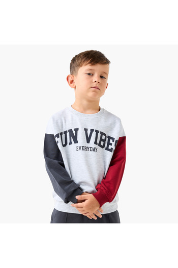 Juniors Typographic Print Long Sleeves Sweatshirt and Joggers Set