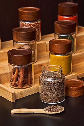 Yazz Atelier Set of 6 Acacia Spice Rack