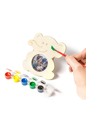 Gadget Master Elephant Wooden Photo Frame with Coloring Accessories