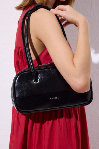 Manuka Kyomi Baguette Bag Black Tea