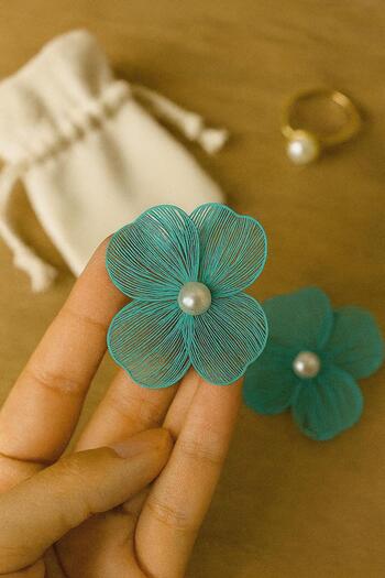 sema aksesuar Women's Flower Pearl Fairy Wire Earrings - Leyla Earrings - Pearl Lover Gift