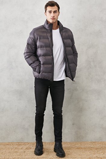 AC&Co / Altınyıldız Classics Men's Anthracite Standard Fit Regular Cut Cold-Proof Casual Coat