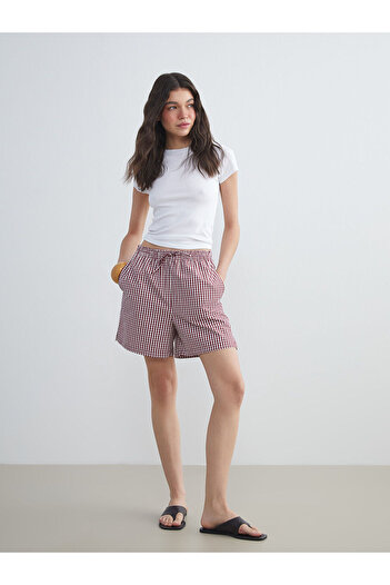 LC Waikiki Plaid Women's Shorts with Elastic Waist