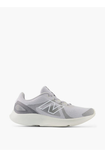 New Balance حذاء رياضي برباط وطبعة شعار للنساء