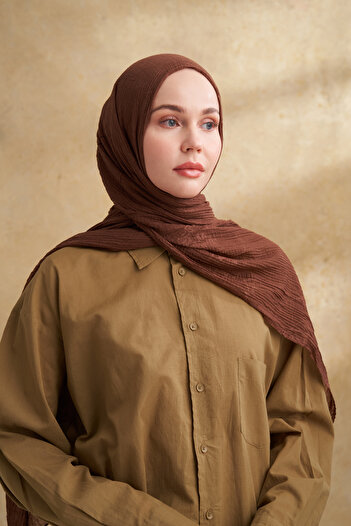 ARMANDA Muslin Leaf Pattern Shal - Brown