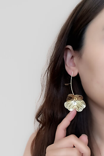 COSİTA Gold Flower Dangle Brand Model Vintage Metal Women's Earrings