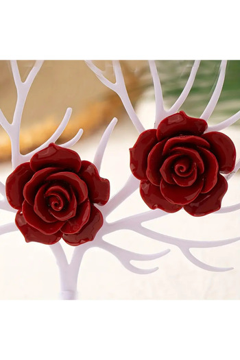 byozanyılmaz Rose Design Earrings