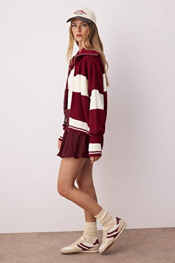 Trendyol Collection Burgundy*001 Wide Fit Striped Turn-Down Collar Zippered Knitwear Cardigan Twoaw24Hi00072
