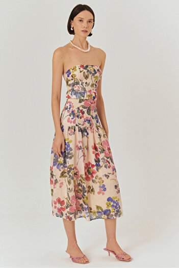 Exquise Strapless Midi Dress with Belt Detail and Floral Pattern