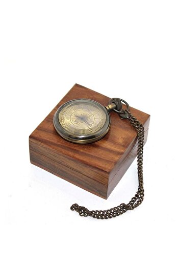 Vivesta Shop Brass Chain Clock with Wooden Box