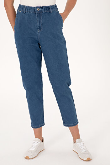 U.S. Polo Assn. Women's Light Blue Carrot Fit Jean Trousers 50308382-Dn0021