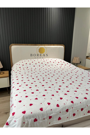 Boreas Home Heart Double Multi-Purpose Quilted Bedspread