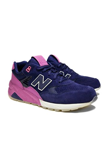 New Balance NAVY Women's Sneakers MRT580UP