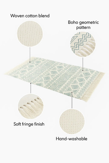 MARIA HOMES Boho Geometric Cotton Area Rug with Tassels – size 90x150 cm