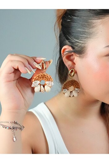 Sumen Butik Summer Seashell Dangle Earrings