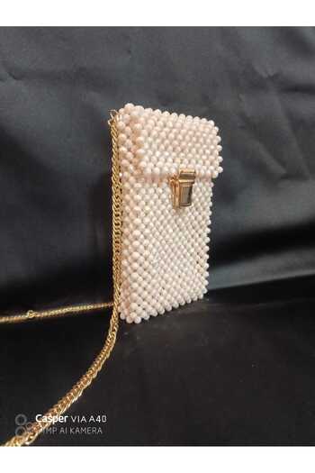 KATIA 📱 ✨   Pearl Bag with Gold Chain – the Most Stylish Way to Carry Your Phone Elegantly