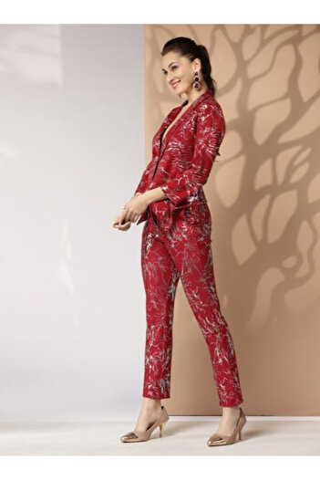 Kassually By Styli Foil Print Regular Fit Blazer and Tapered Pants Co-Ords