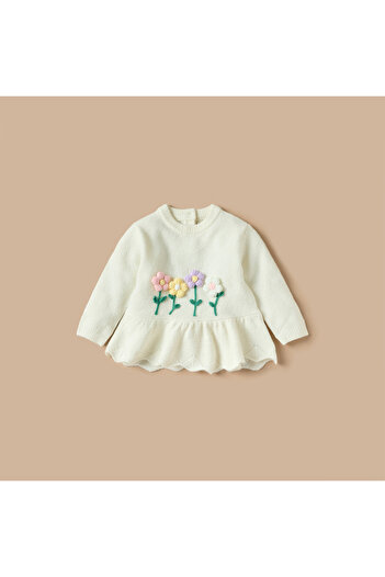 Juniors Foral Embroidered A-line Sweater with Long Sleeves and Elasticated Pants