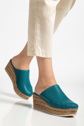 ANALİN SHOES Γυναικείες παντόφλες με κλειστό δάχτυλο από γνήσιο δέρμα - Ocean Depths