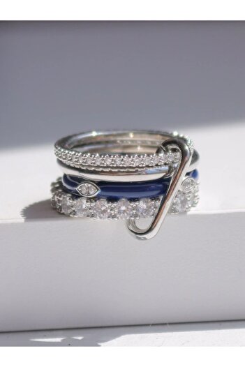 Reorah Collection Blue Velorien Ring Size 16 / L