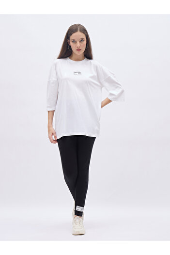 Styli Oversized Graphic T-Shirt and Leggings Co-Ords