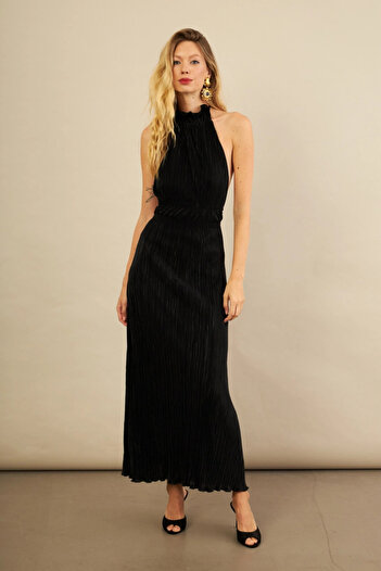 Cool & Sexy Women's Black Backless Pleated Maxi Dress Yel221664