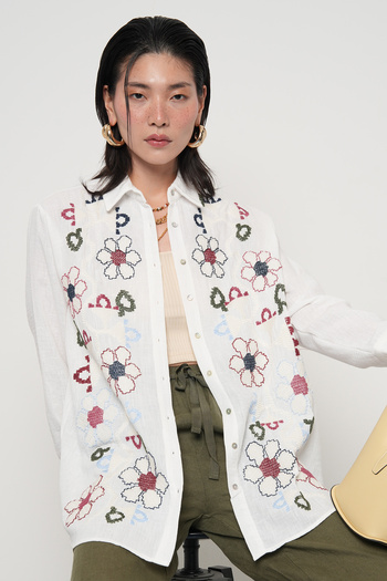 Orfeo Negro Women's Colorful Flower Embroidered Ecru Color Oversize Shirt