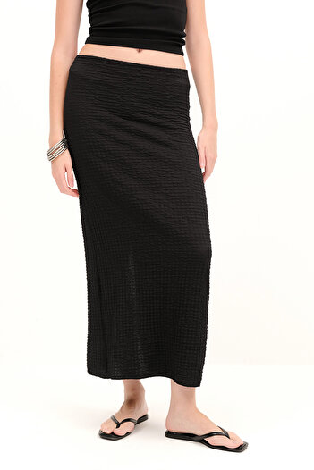 Addax Textured Midi Skirt E17420