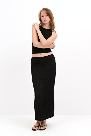 Addax Textured Midi Skirt E17420
