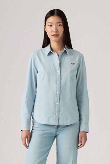 Levi's The Classic Bw Tangled up in the B Blue Women's Shirt