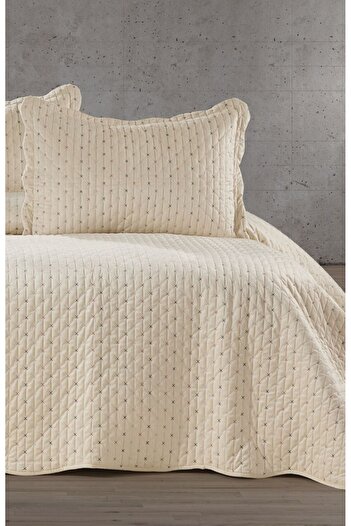 Bikaya Home Colorful Embroidered Double Velvet Bedspread Set - 250X260 cm