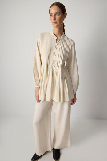 Touché Privé Natural Textured Piles Suit