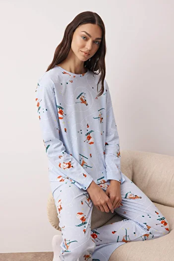 Trendyol Collection Set pijamale tricotate cu modele de Anul Nou albastru THMAW26PT00055