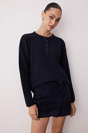 Trendyol Collection Pulover din tricot cu nasturi, din bumbac, albastru bleumarin, mai durabil, TWOAW26KZ00117