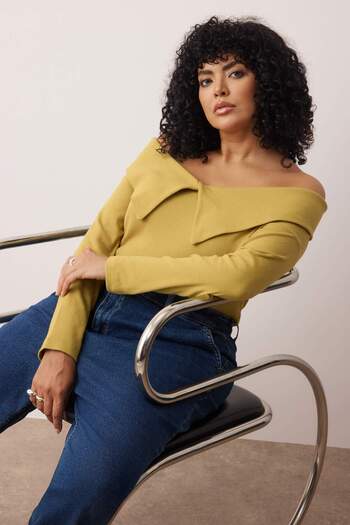 Trendyol Curve Fat Green Camisole Knitted Plus Size Blouse Tbbaw25Af00024