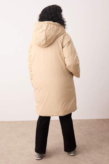 Trendyol Curve Black Double-Sided Regular Fit Hooded Water Repellent Long down Plus Size Coats Twoaw26Aw00006